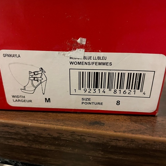 Guess sandals - Picture 2 of 7